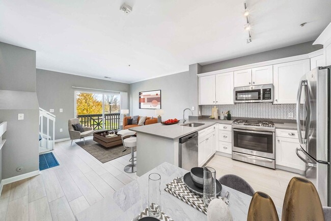 Photo - River Run at Naperville