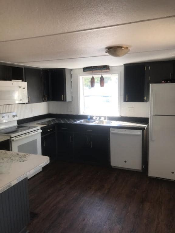 Building Photo - 3163 N Oakland Terrace Rental