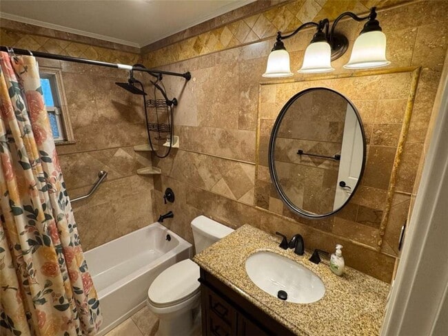 Photo - 837 Parkstone Dr