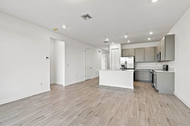Photo - 3640 Spanish Cedar Pl