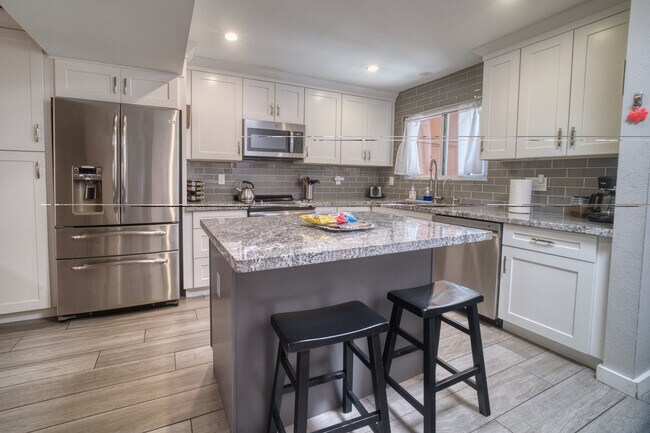 Photo - 3209 S College Ave