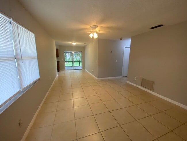 Photo - 2 Bedroom 2 Bath Duplex in Historic Downto...