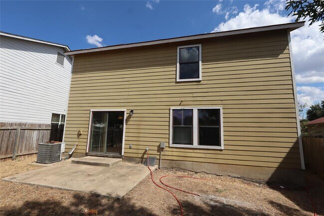 5320 Mathra Dr