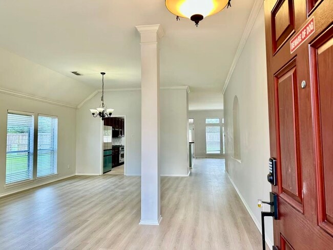 Photo - 3131 Valley Ct