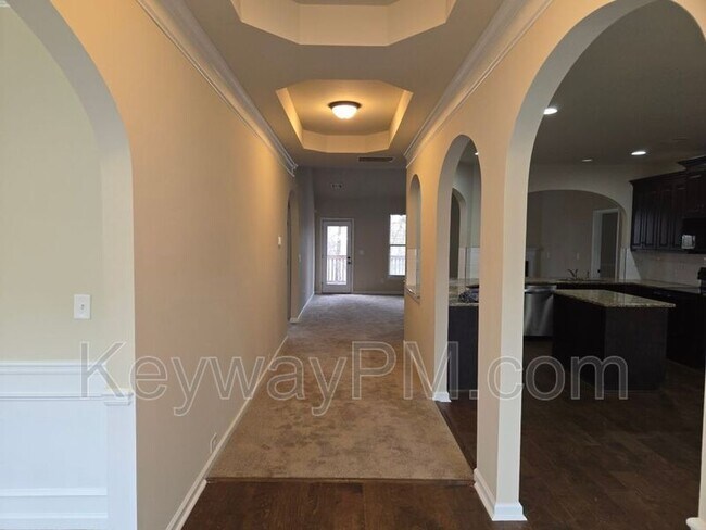 Photo - 5370 Bull St