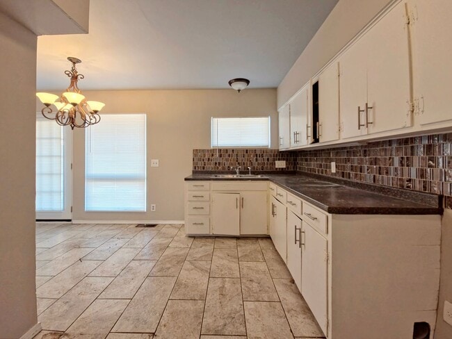 Photo - Charming 3 Bed 2 Bath In South Central Lubbock