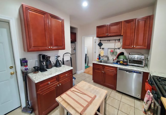 Photo - 283 Brookline St Unidad 3L