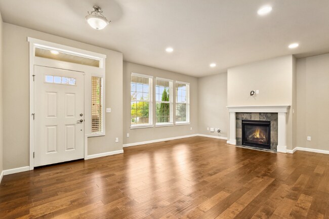 Photo - 18511 97th Ave E
