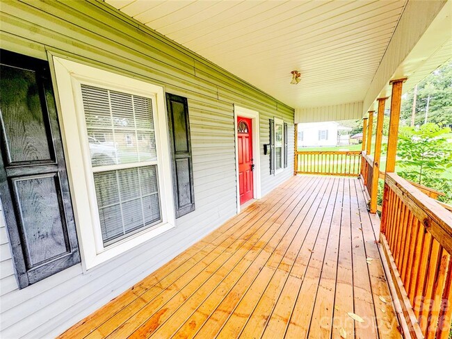 Photo - 818 Grier St