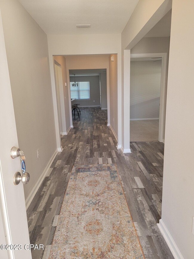 Photo - 4711 Windsor Park Ln