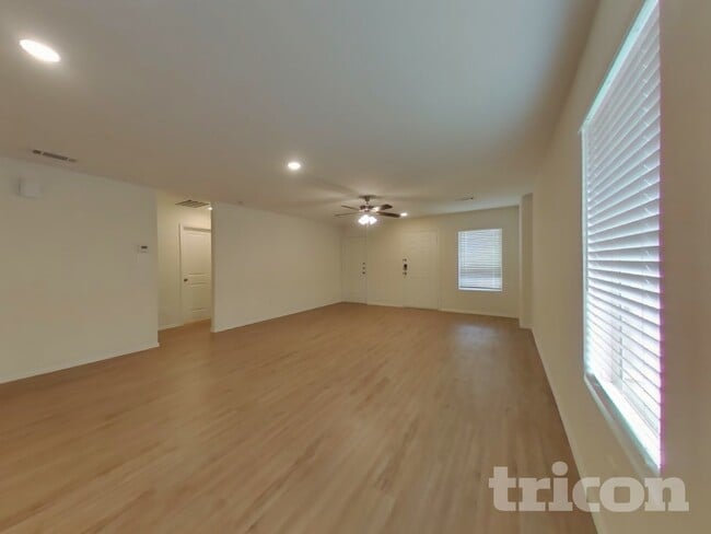 Photo - 17122 Quaking Aspen Ln