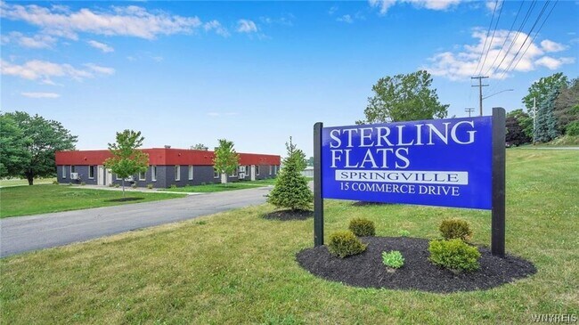 Photo - 15 Commerce Dr