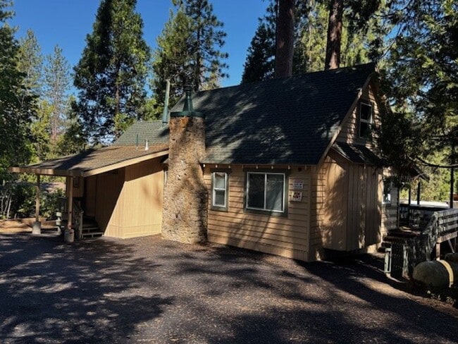 Photo - Mountain Cabin in Twain Harte