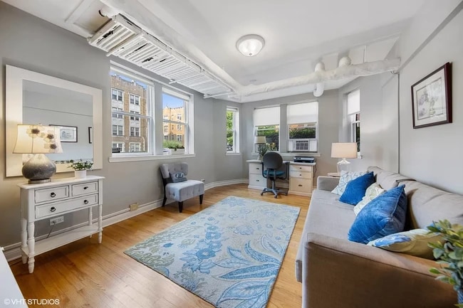 Photo - 50 Forest Ave Unidad GS