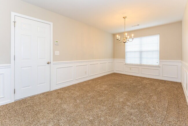 Photo - 5020 Wicklow Dr