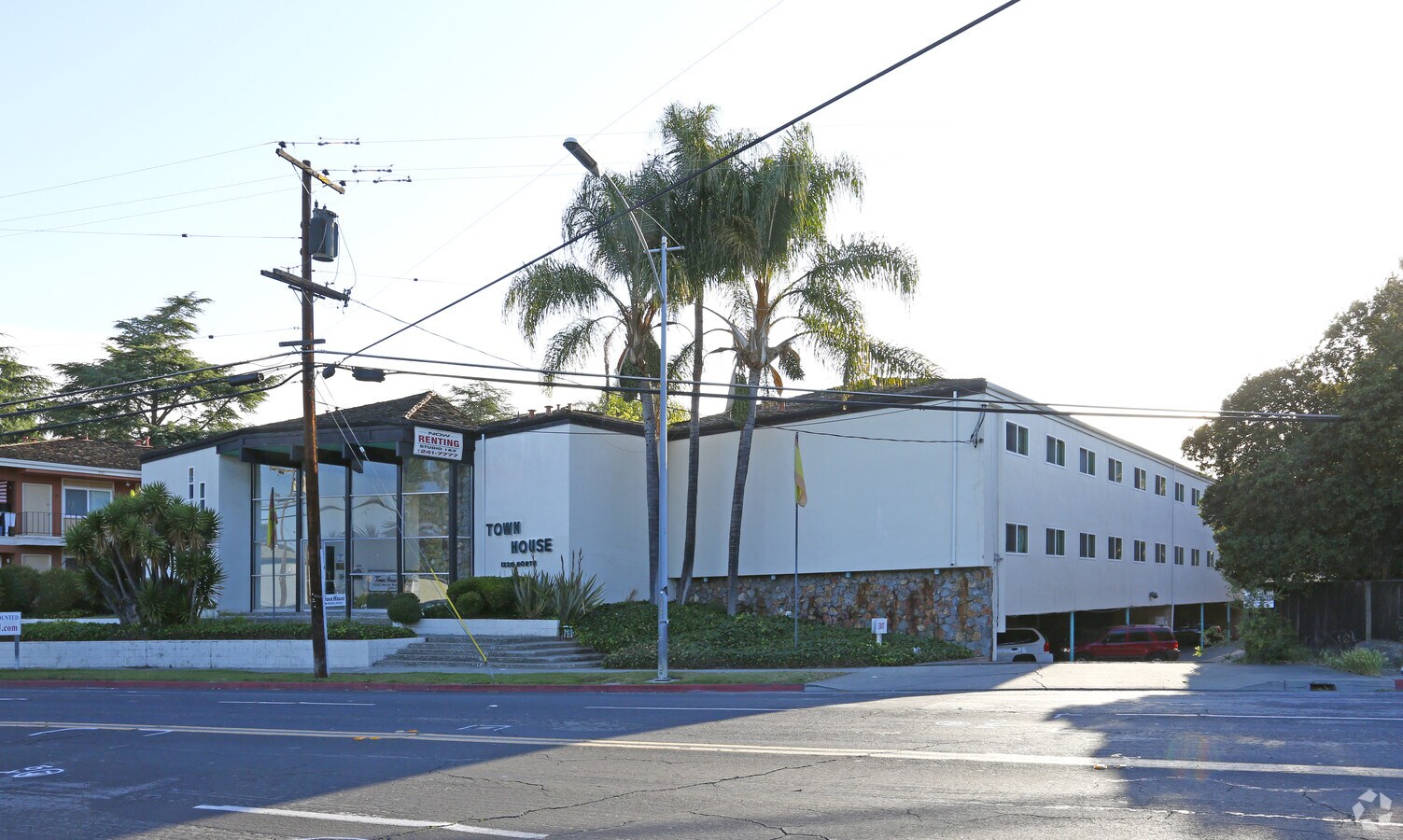 Town House - Town House