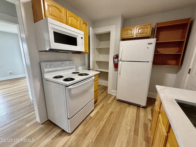 Photo - 1004 Fifth Ave Unit 2N