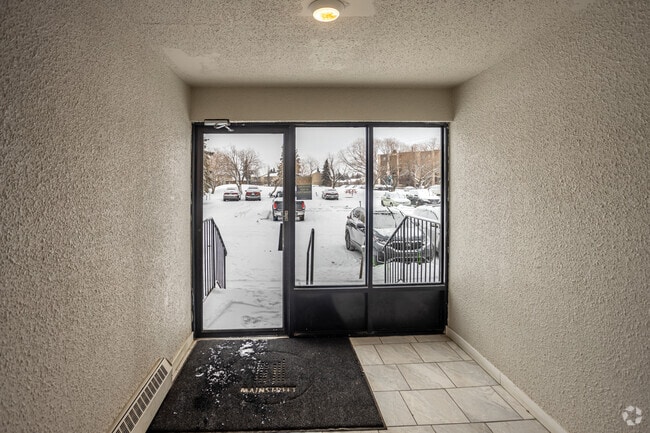 Photo - Hampton Court