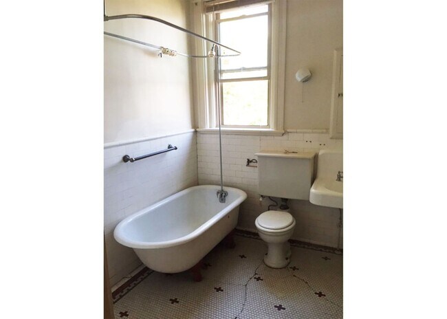 Photo - 3227 Jefferson Ave Unit 3227-03