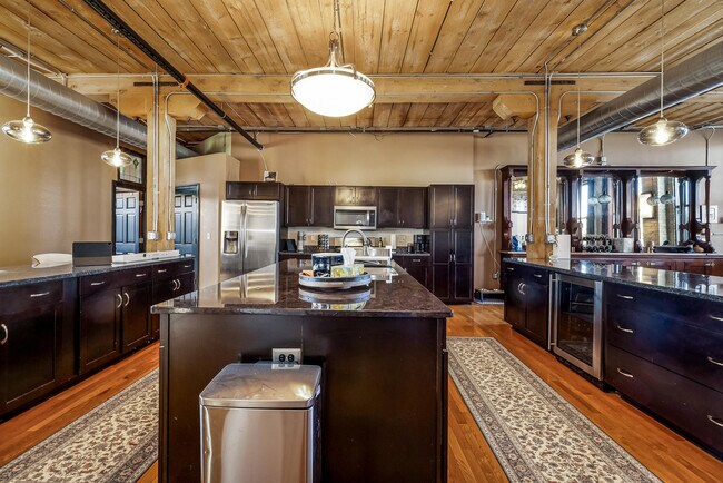 Photo - 602 S 9th St