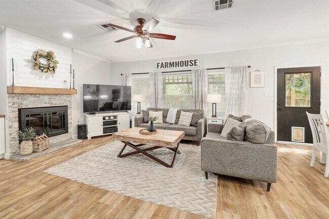 Photo - 3019 Plantation Dr