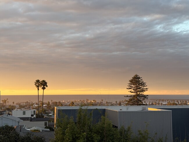 Building Photo - 4619 Del Monte Ave Unit 4619 Del Monte Ave