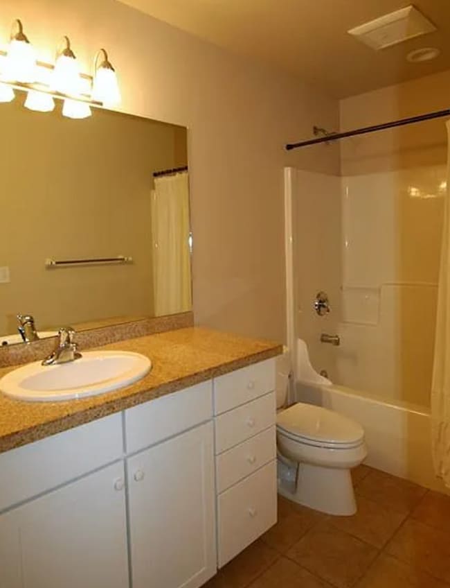 Photo - 3 Bedroom 2.5 Bath plus an Office in Bozeman!