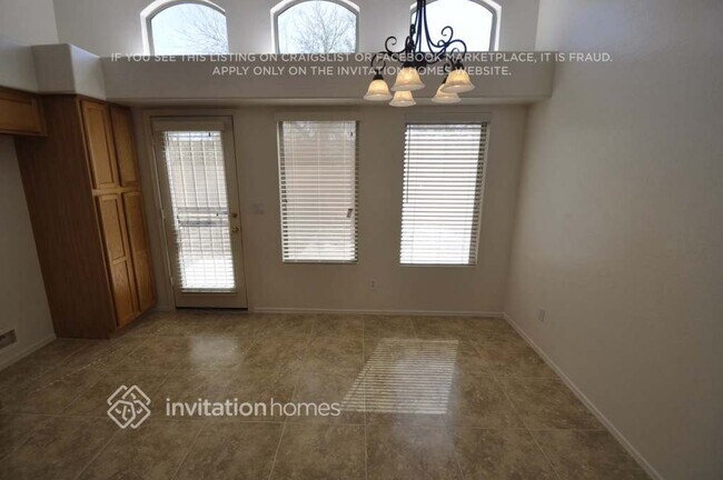 Photo - 10541 W Almeria Rd