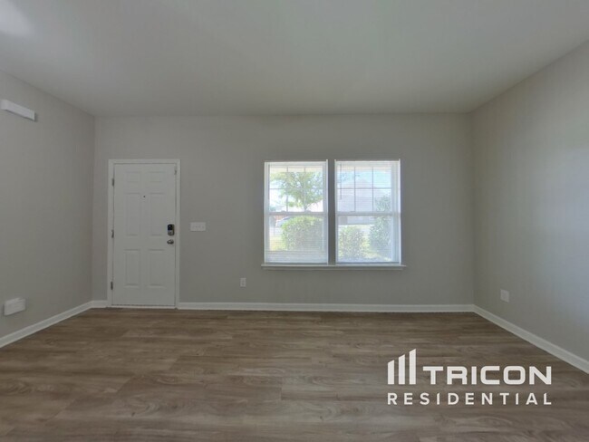 Photo - 1551 Peabody Court