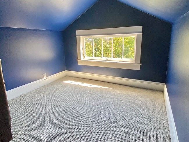 Photo - 4337 NE 23rd Ave