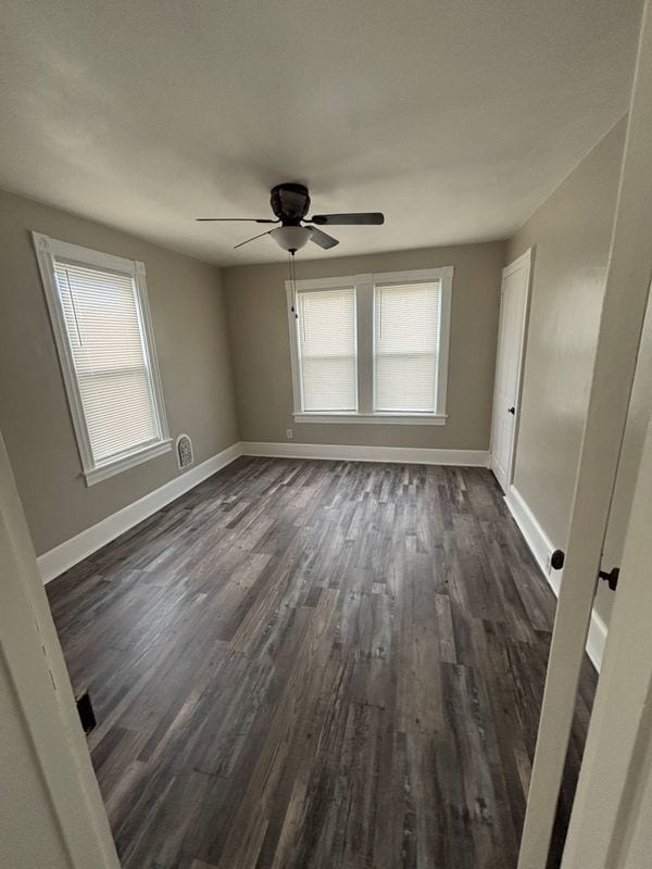 Photo - 207 W Main St