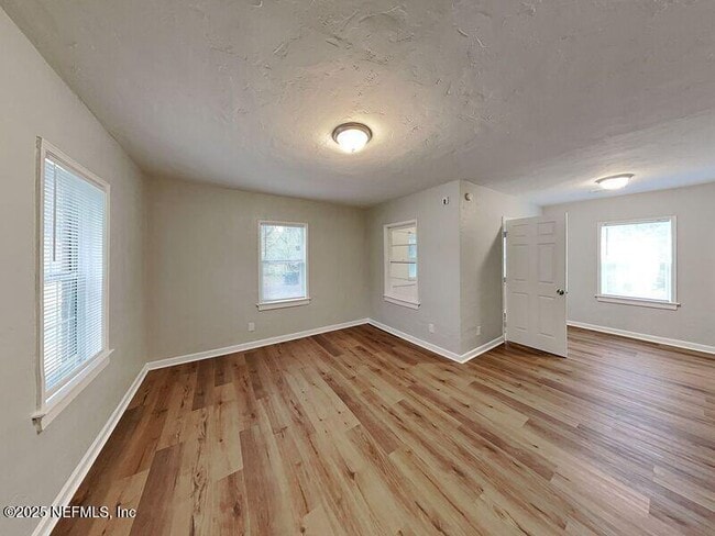 Photo - 886 Brandywine St