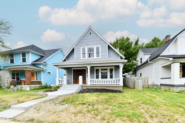 Photo - 852 N Rural St