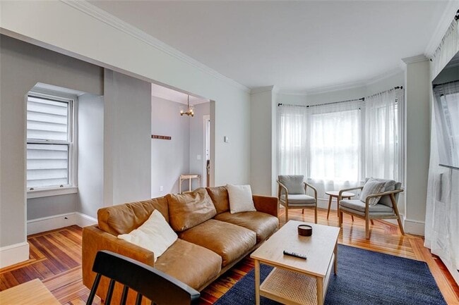 Photo - 7 Division St