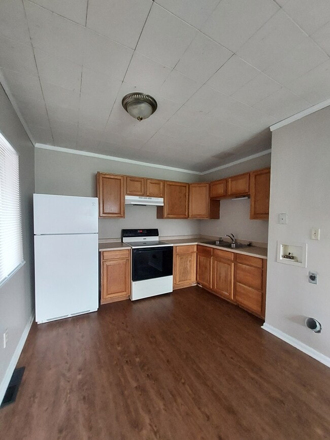 Building Photo - 20 S Fulton Ave Unit 3