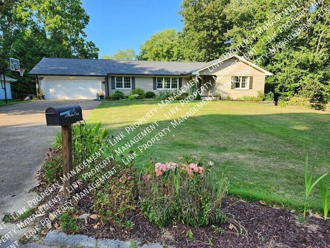 Photo - 9328 Berkshire Cir