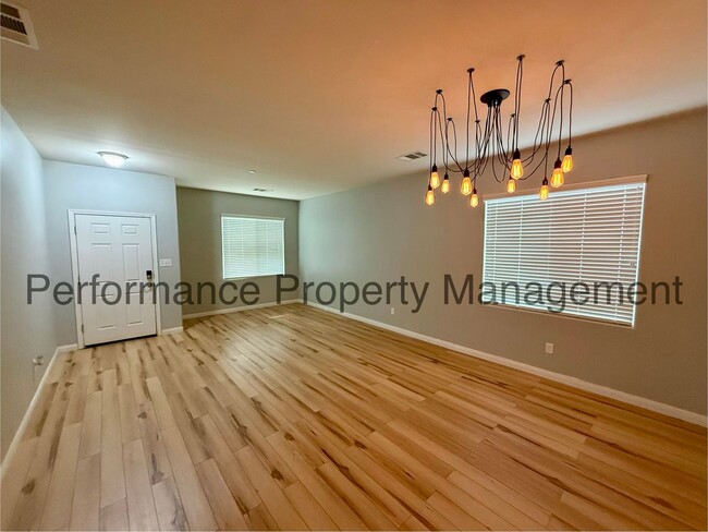 Photo - Spacious 4 Bed/2 Bath S Bakersfield Home w/ RBP & $0 Deposit Option