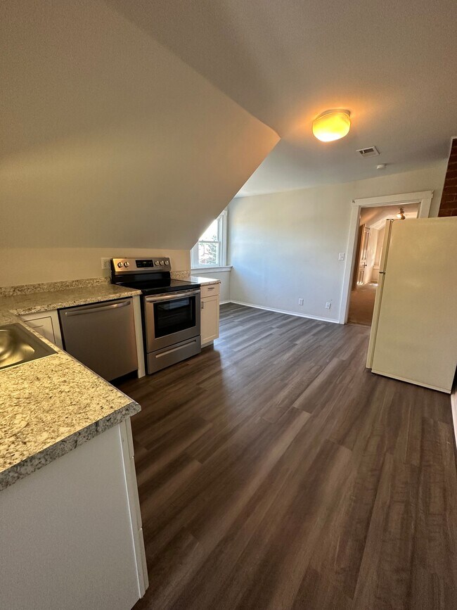 Photo - 4173 Forest Ave Unidad 4