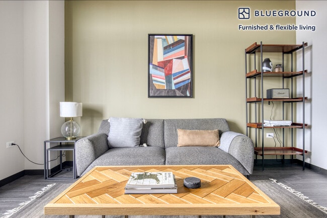 Photo - 150 N Ashland Ave Unit SI FL8-ID1053