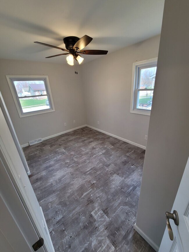 Photo - 3 Bedroom, 2 Bath Single Family Home in Ca...