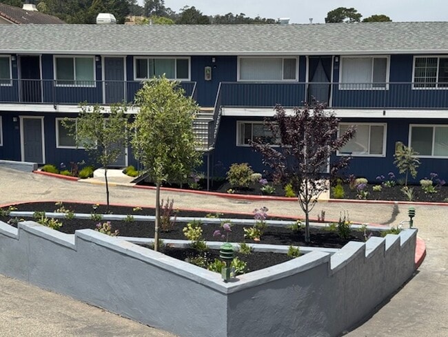 Photo - Spacious Studio, Centrally located, exclus... Unit 78