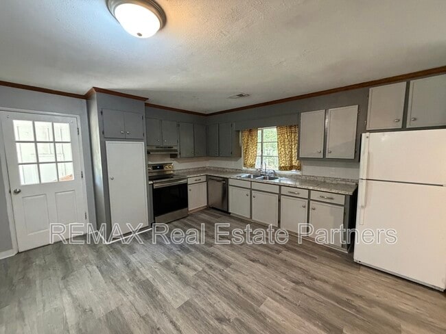Photo - 419 S 36th Ave