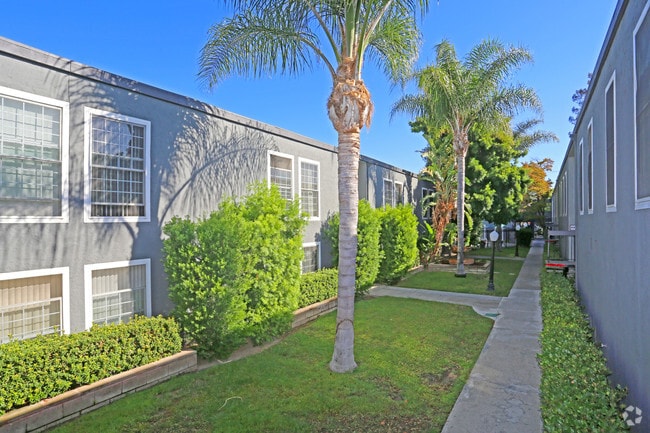 Sequoyah Apartments