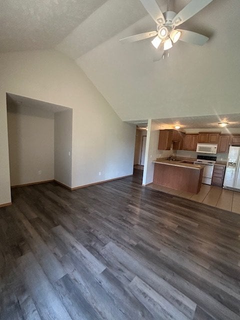 Photo - 1090 N Northwood Ave Unidad 1090 N. Northwood