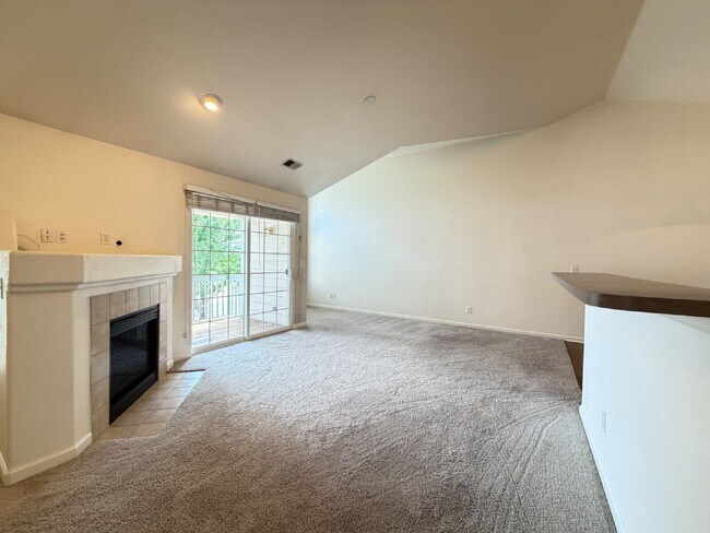 Photo - "Spacious 2-Bed, 2-Bath with attached garage" Unit #407