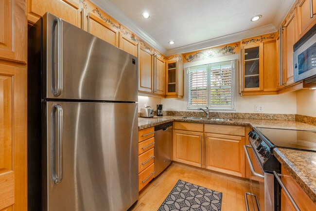 372 Georgetown Dr