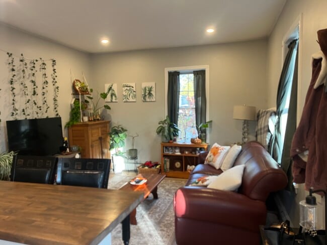 Photo - 130 Mount Vernon St Apartamentos Unidad 130A