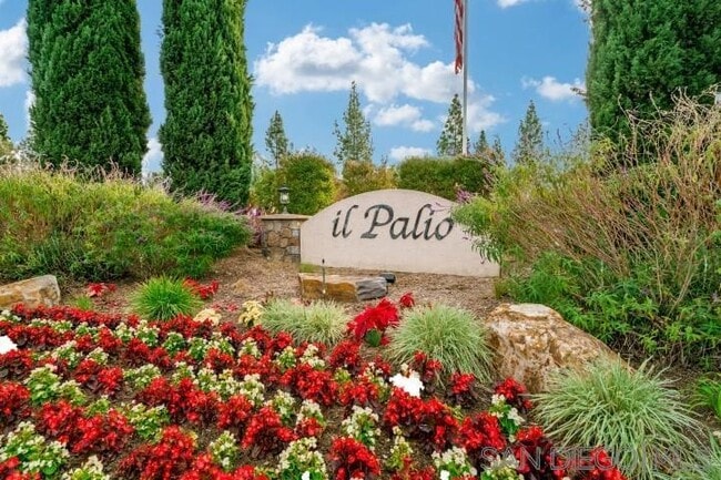 Building Photo - 12035 Alta Carmel Ct Unit 214