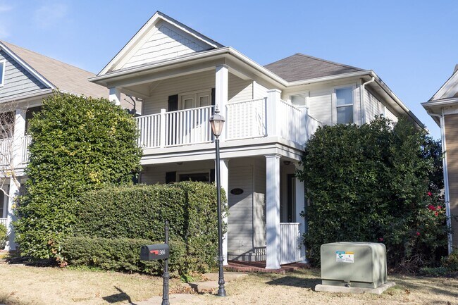 Building Photo - 3 bedroom 2.5 bathroom in Harbor Town Memphis