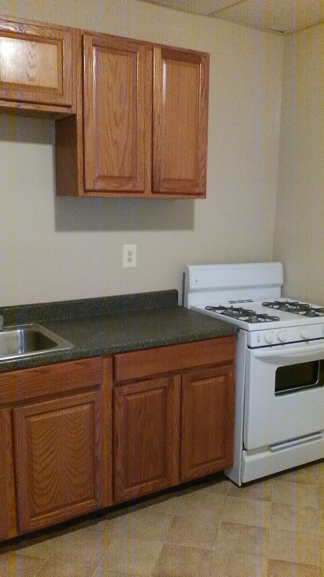 Photo - 314 N Calhoun St Unidad 1